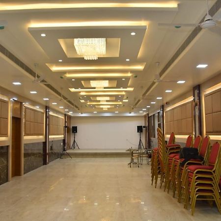 Le Arul Park Hotel กาไรกาล ภายนอก รูปภาพ