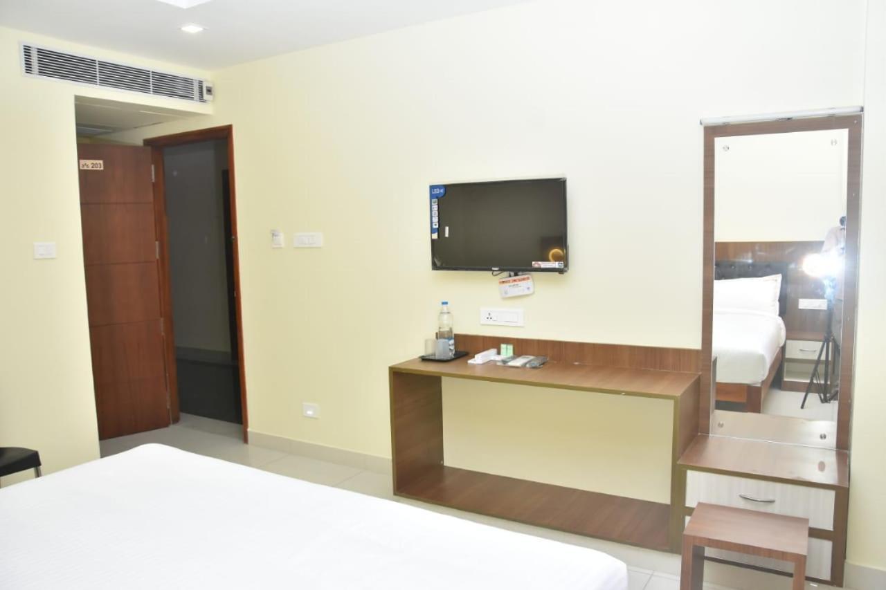 Le Arul Park Hotel กาไรกาล ภายนอก รูปภาพ