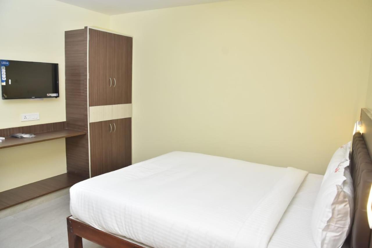 Le Arul Park Hotel กาไรกาล ภายนอก รูปภาพ
