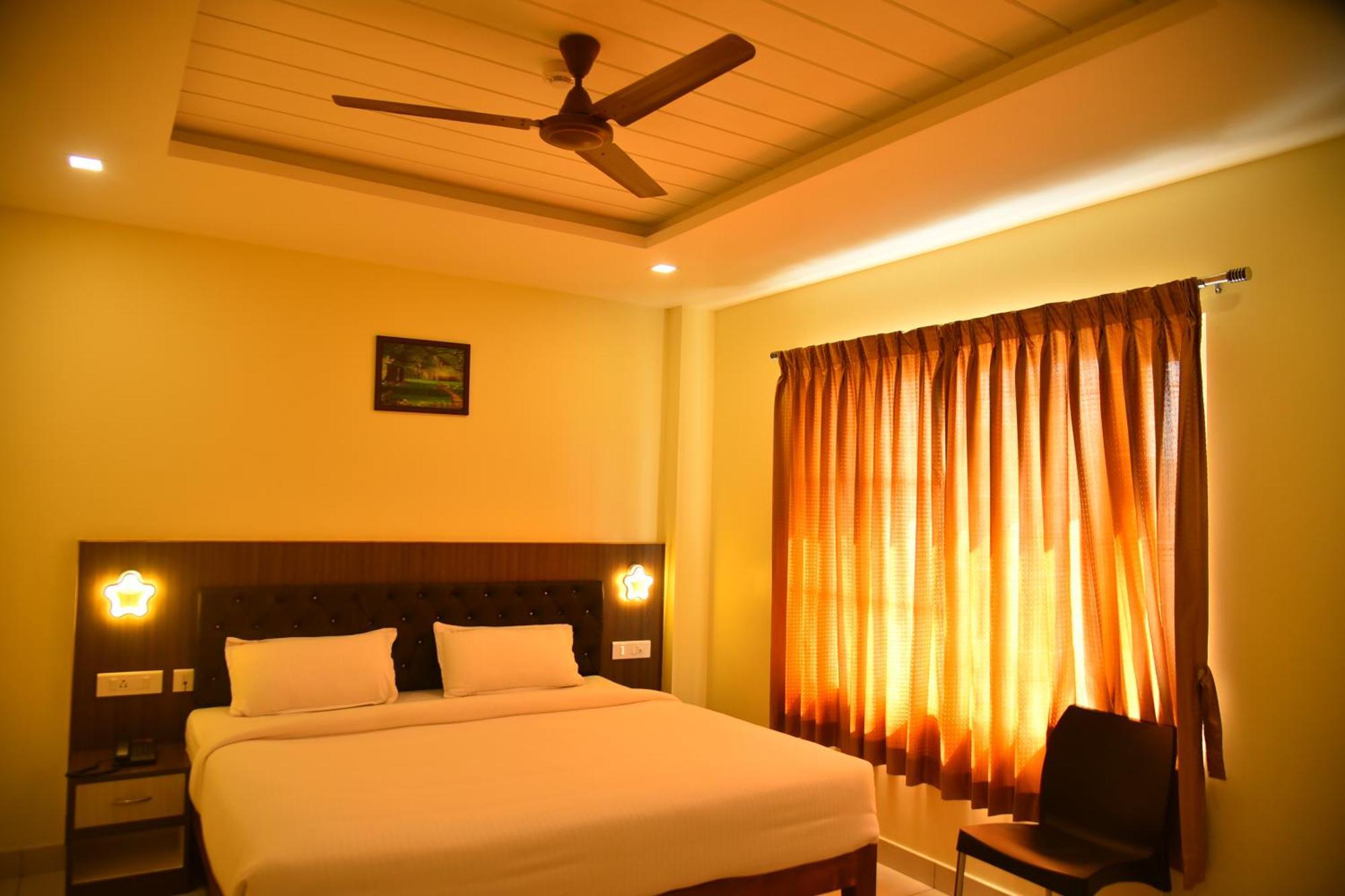 Le Arul Park Hotel กาไรกาล ห้อง รูปภาพ